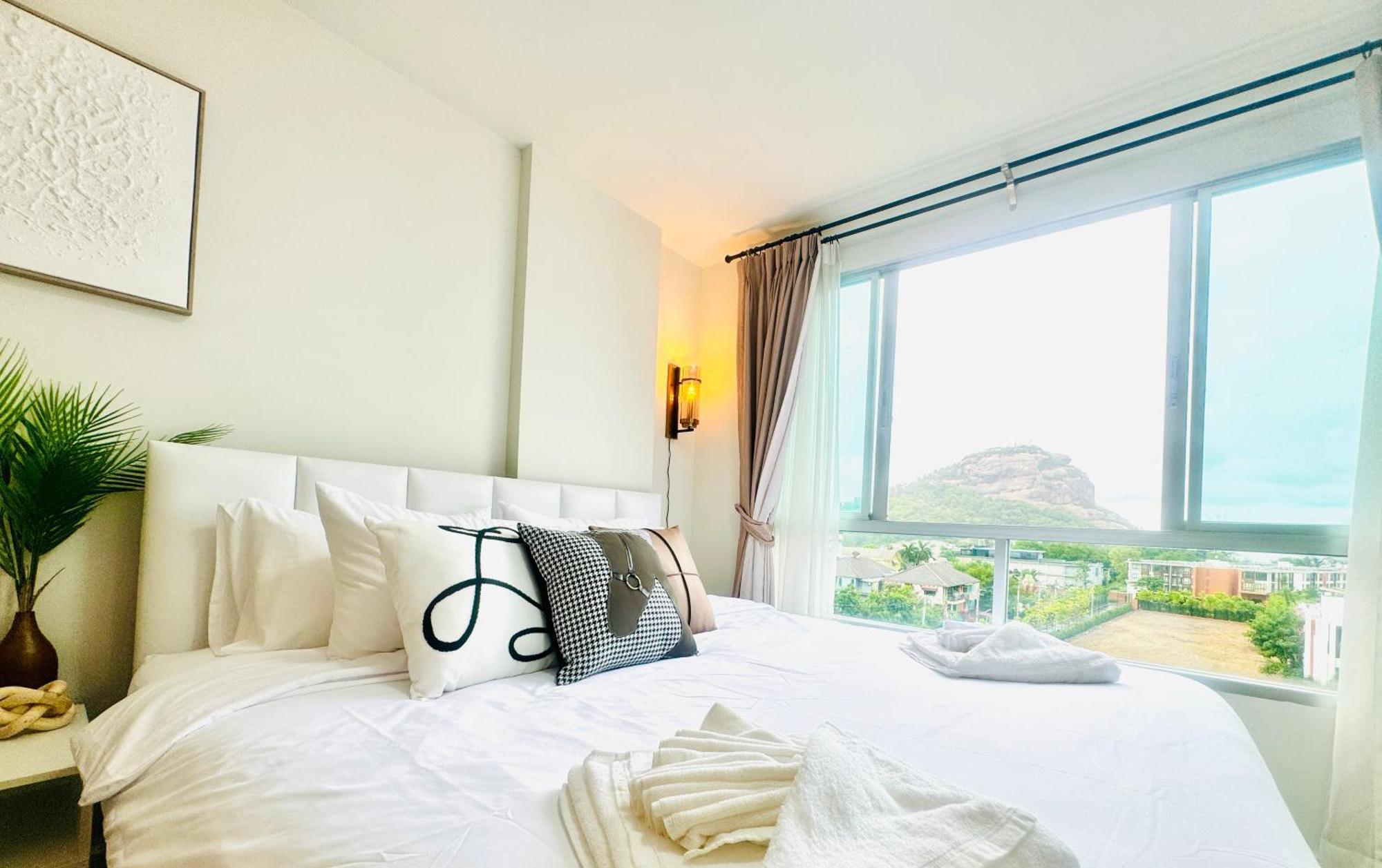 Sea&Mountain View,5 Mins Walk To Famous Beach With King Size Bed Хуа Хин Экстерьер фото